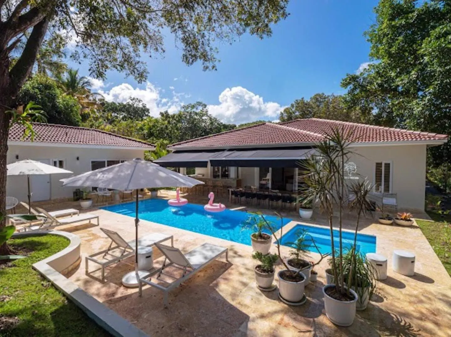 Modern 6 Bedroom Villa With Hot Tub Sosúa Den Dominikanske Republik