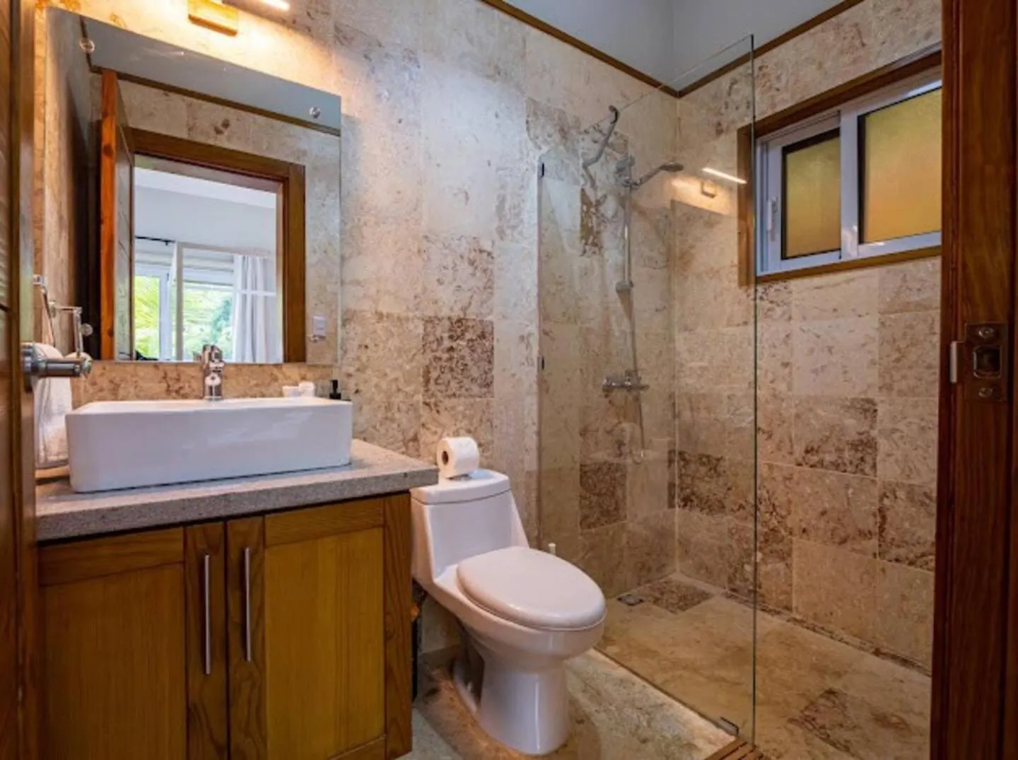 Modern 6 Bedroom Villa With Hot Tub Sosúa 別荘