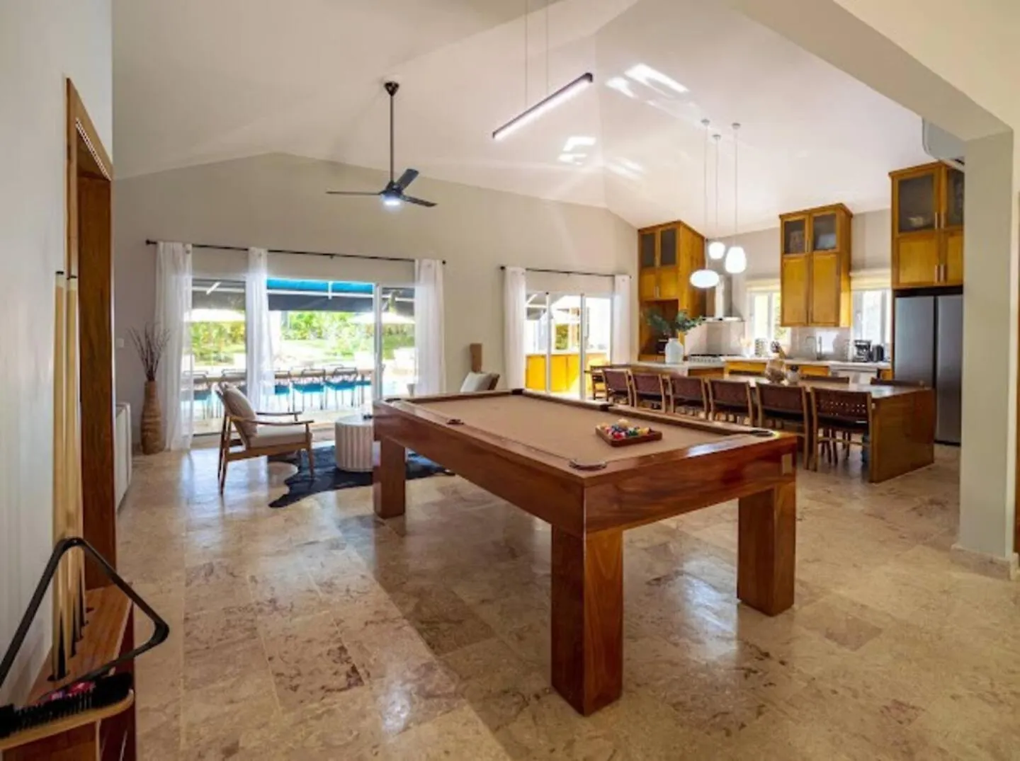 Modern 6 Bedroom Villa With Hot Tub Sosúa Feriehus