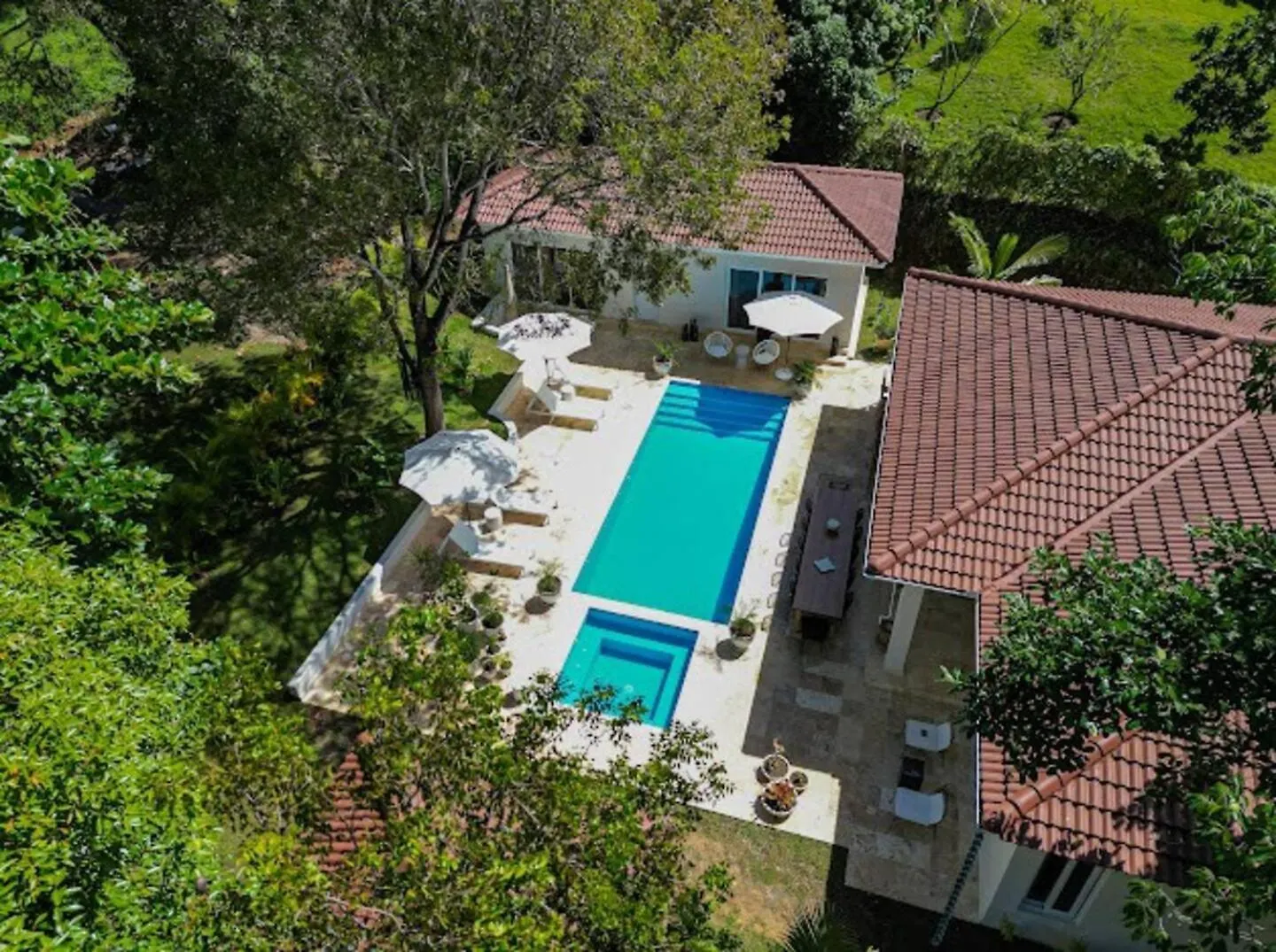 Modern 6 Bedroom Villa With Hot Tub Sosúa Feriehus
